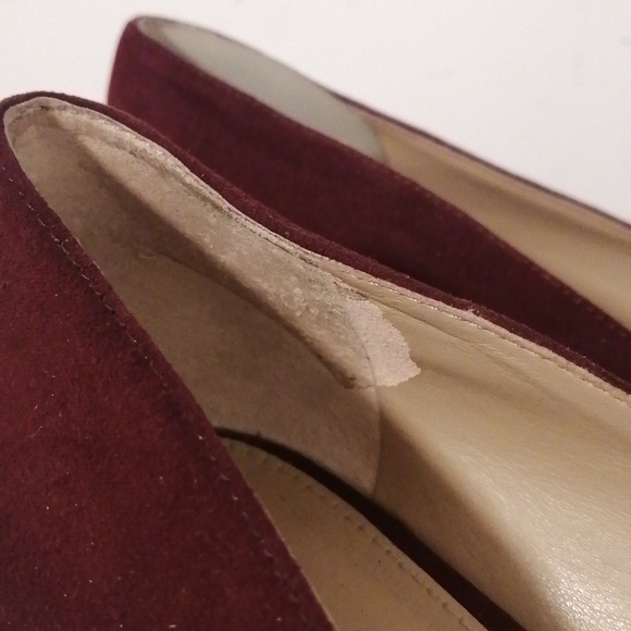 Saks Fith Avenue Burgundy Pump - Picture 6 of 9